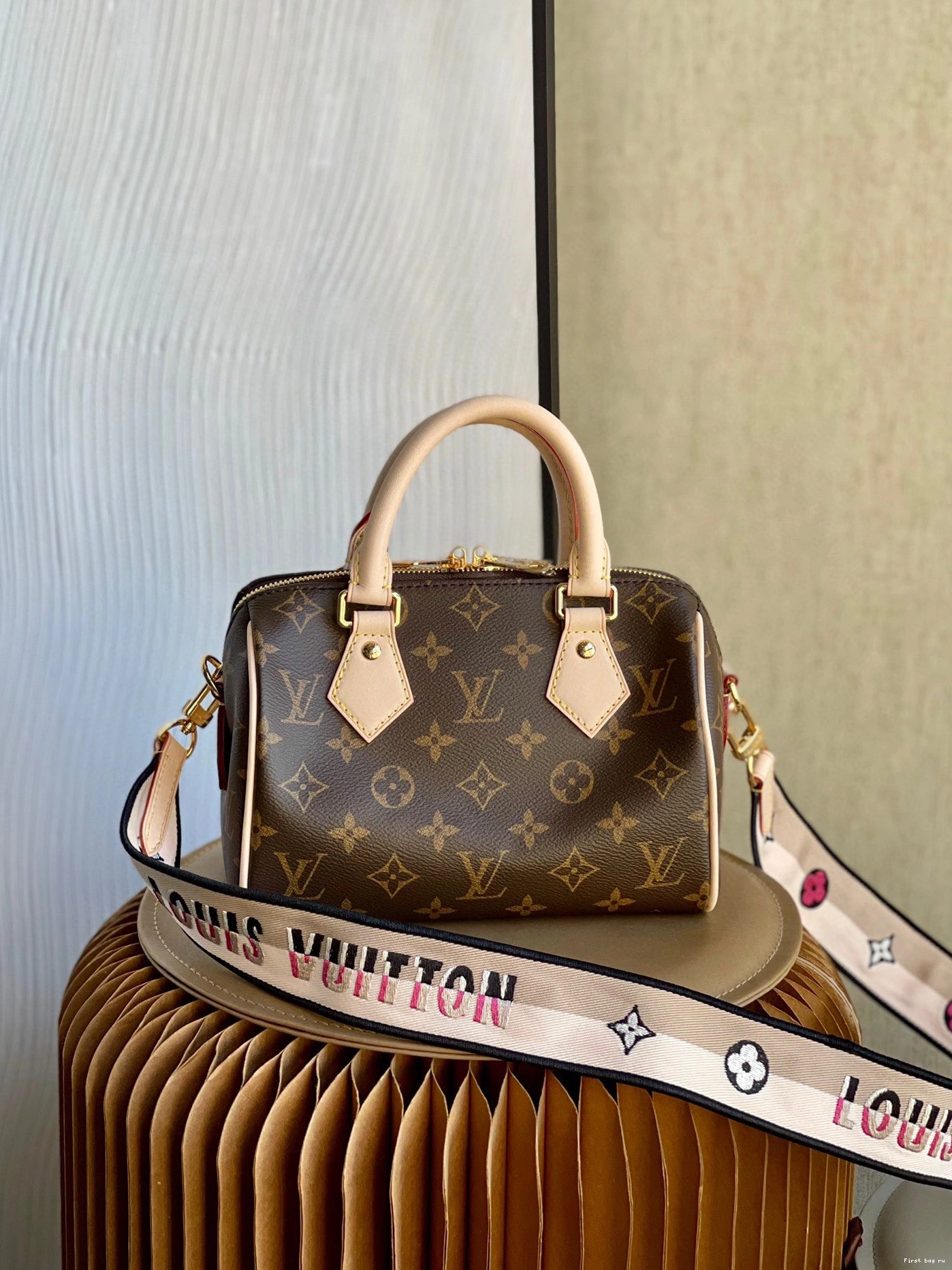 Frstbag ru BANDOULIÈRE Louis Vuitton 20 SPEEDY 0729